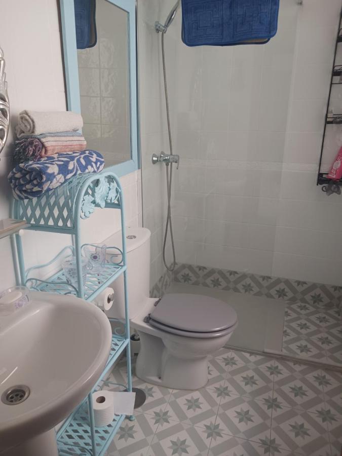 Privada Con Bano. Homestay *